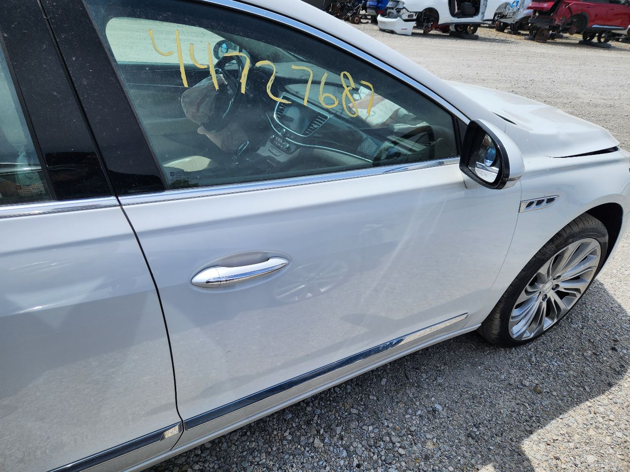 https://f005.backblazeb2.com/file/img-partshotlines-com/Inventory/EX441/Vehicle/250493_12.jpg