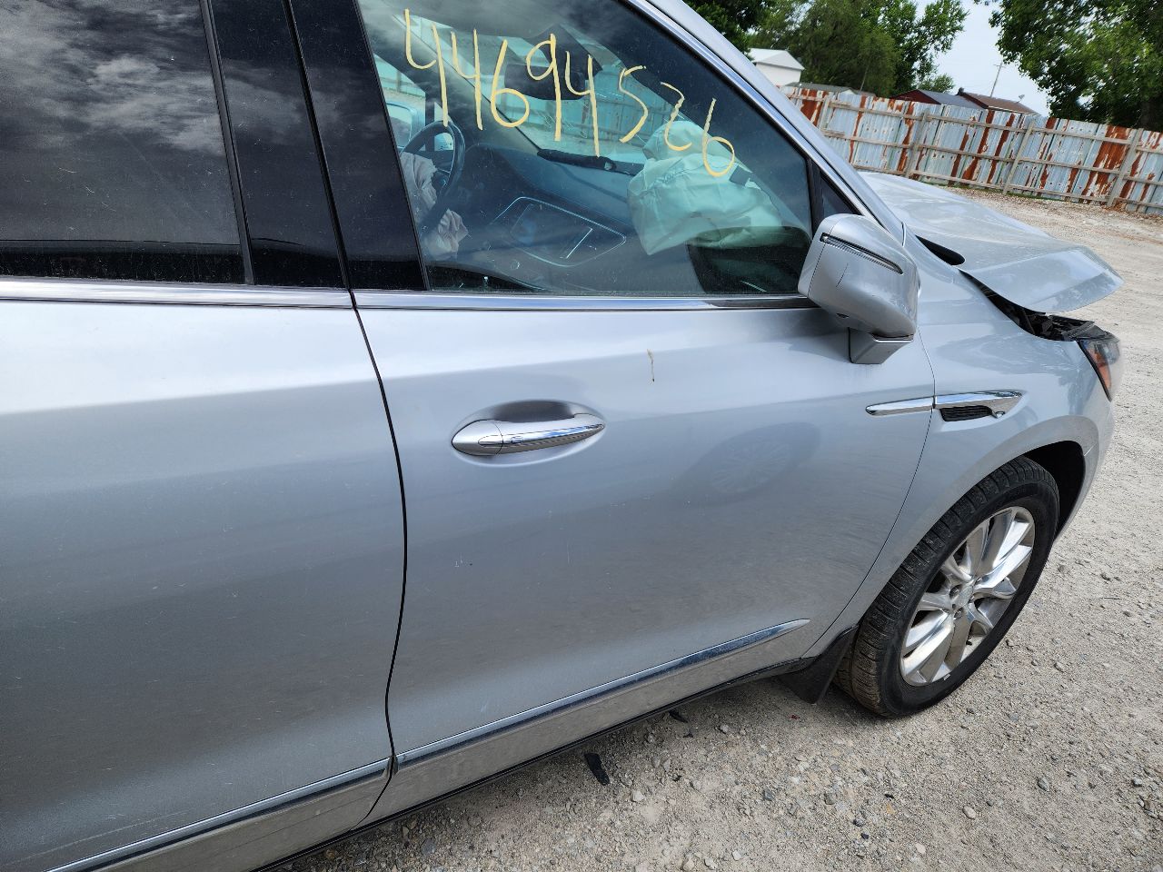 Vehicle/250494_12.jpg