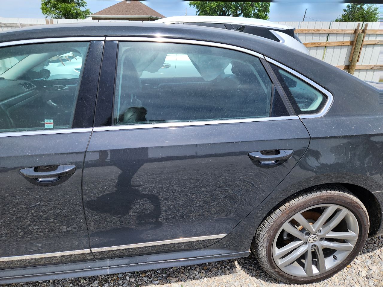 Vehicle/250499_10.jpg
