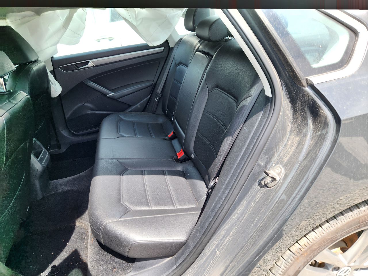 Vehicle/250499_11.jpg