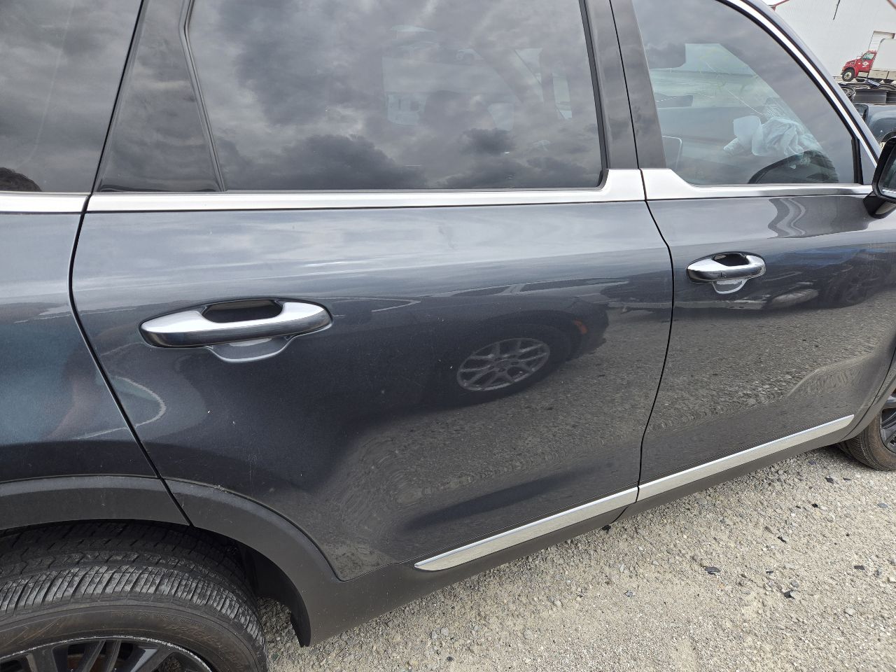 Vehicle/250541_09.jpg