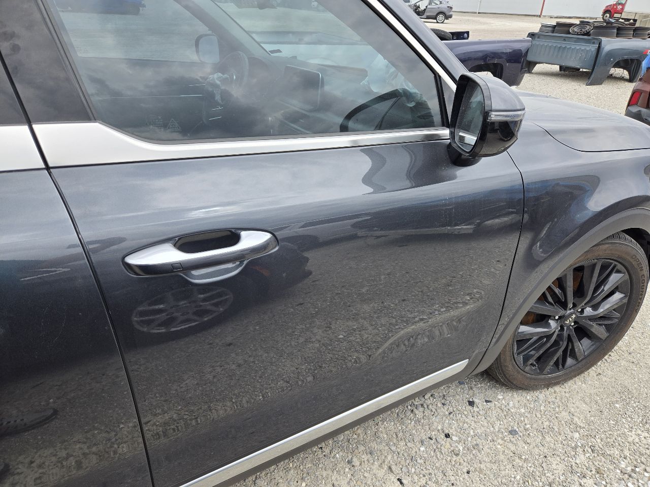 Vehicle/250541_10.jpg