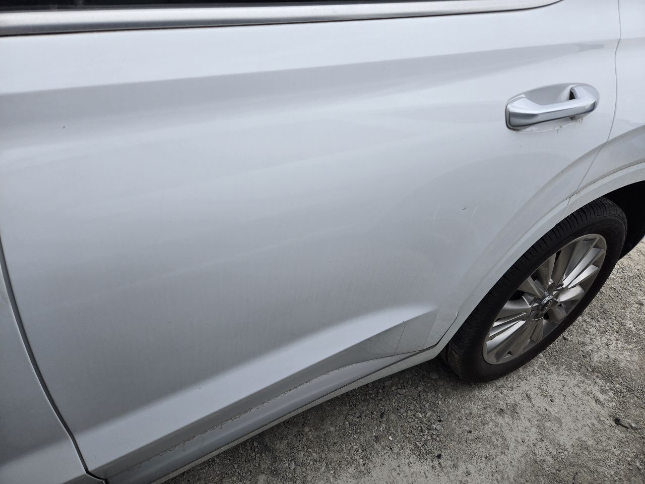 Vehicle/250543_04.jpg