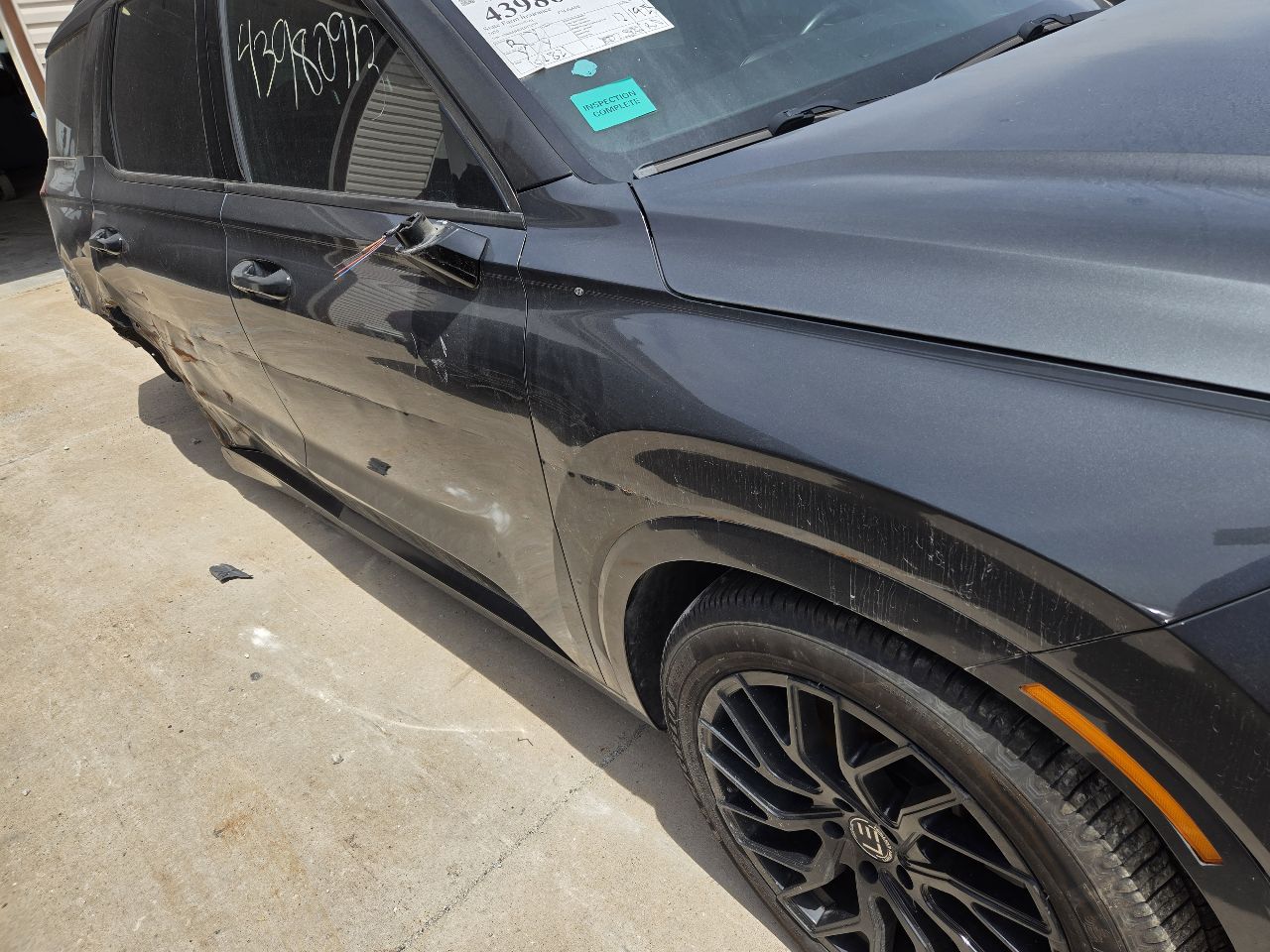 Vehicle/250546_07.jpg