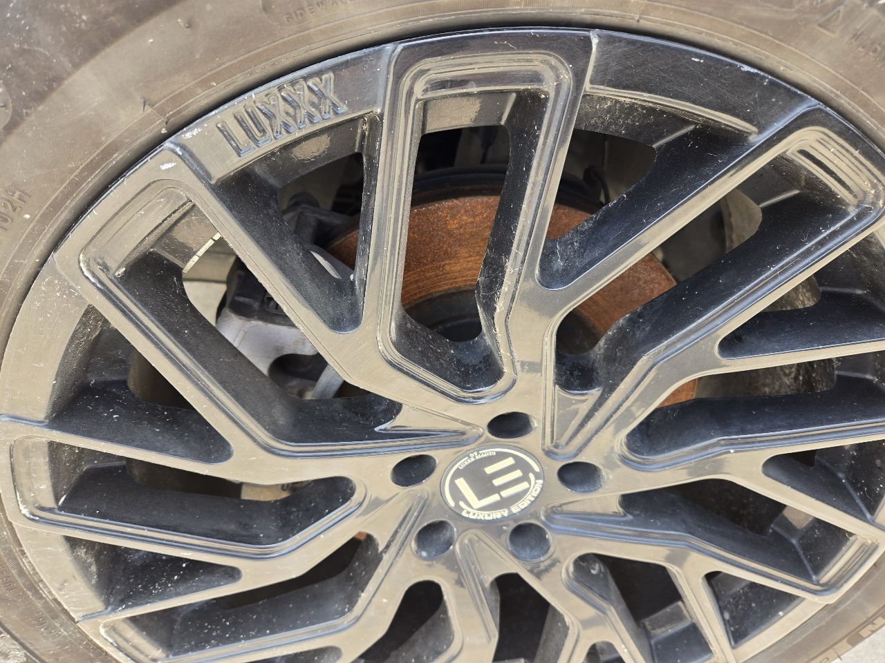 Vehicle/250546_11.jpg