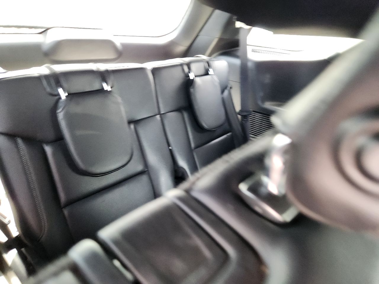 Vehicle/250552_12.jpg