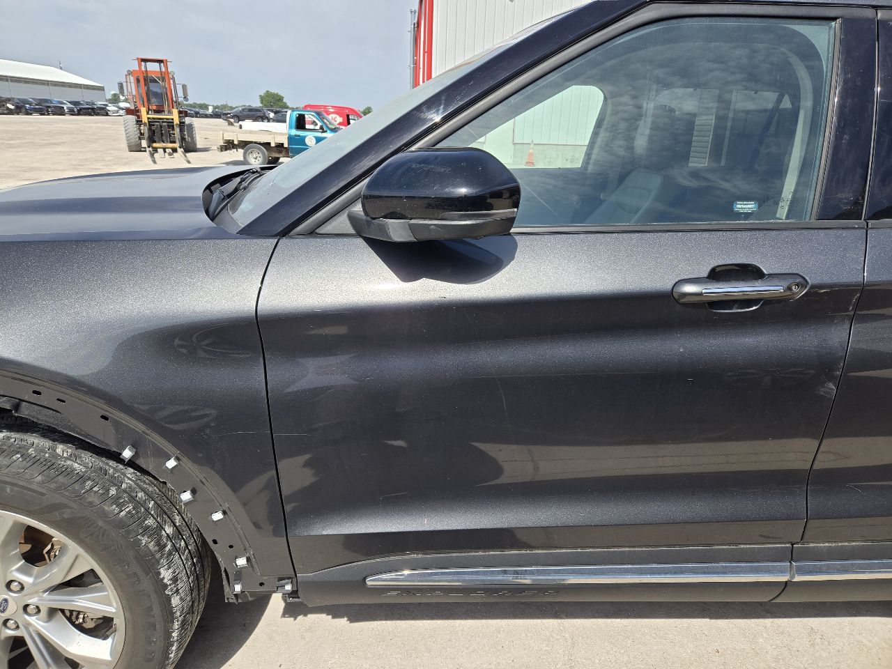 Vehicle/250564_02.jpg