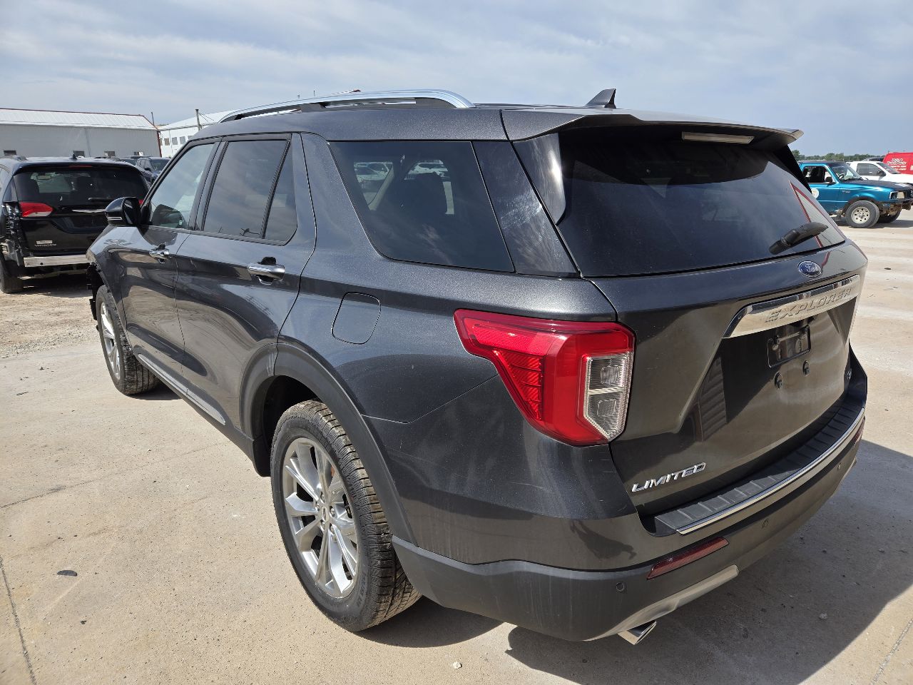 Vehicle/250564_04.jpg
