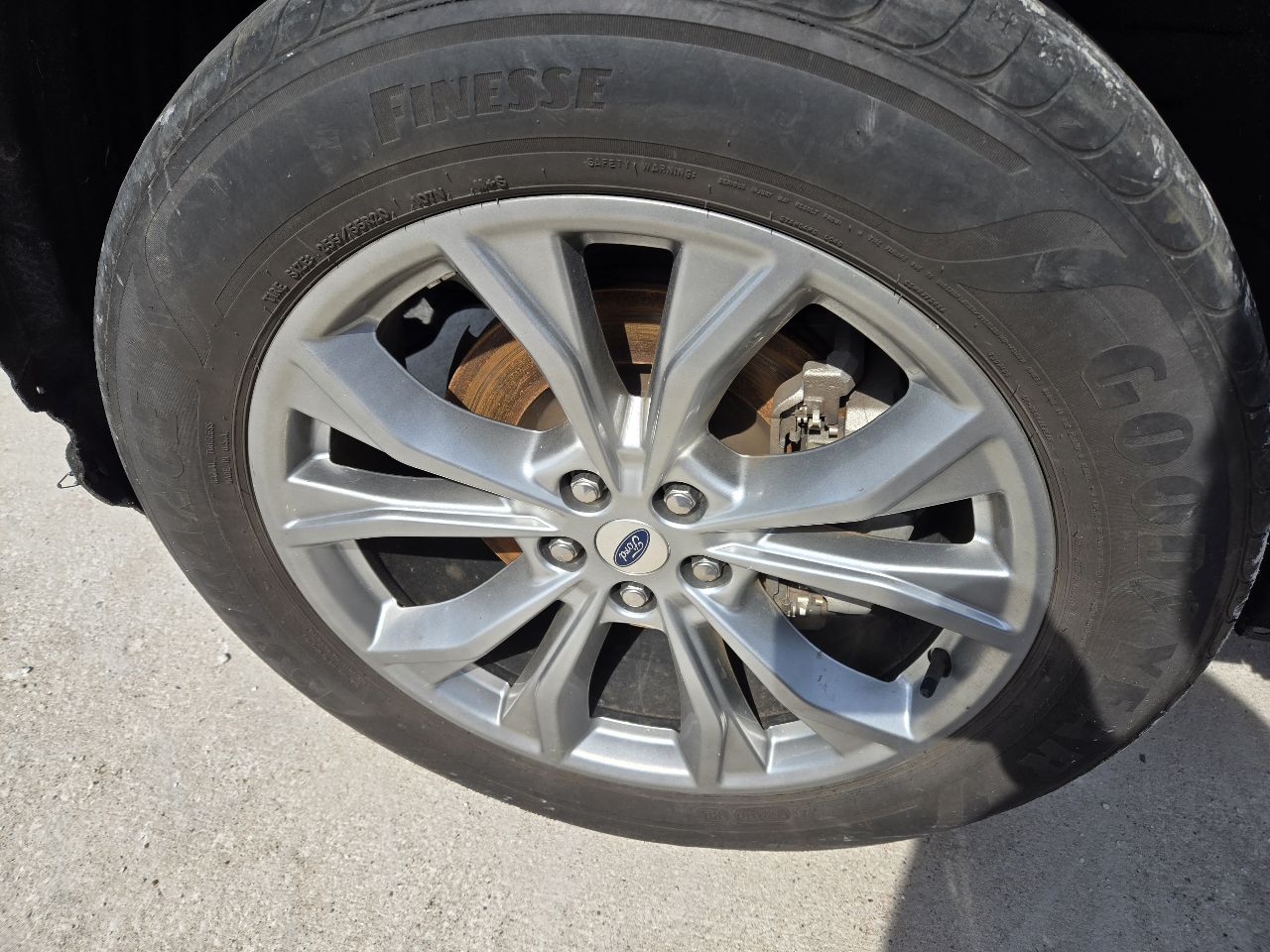 Vehicle/250564_10.jpg