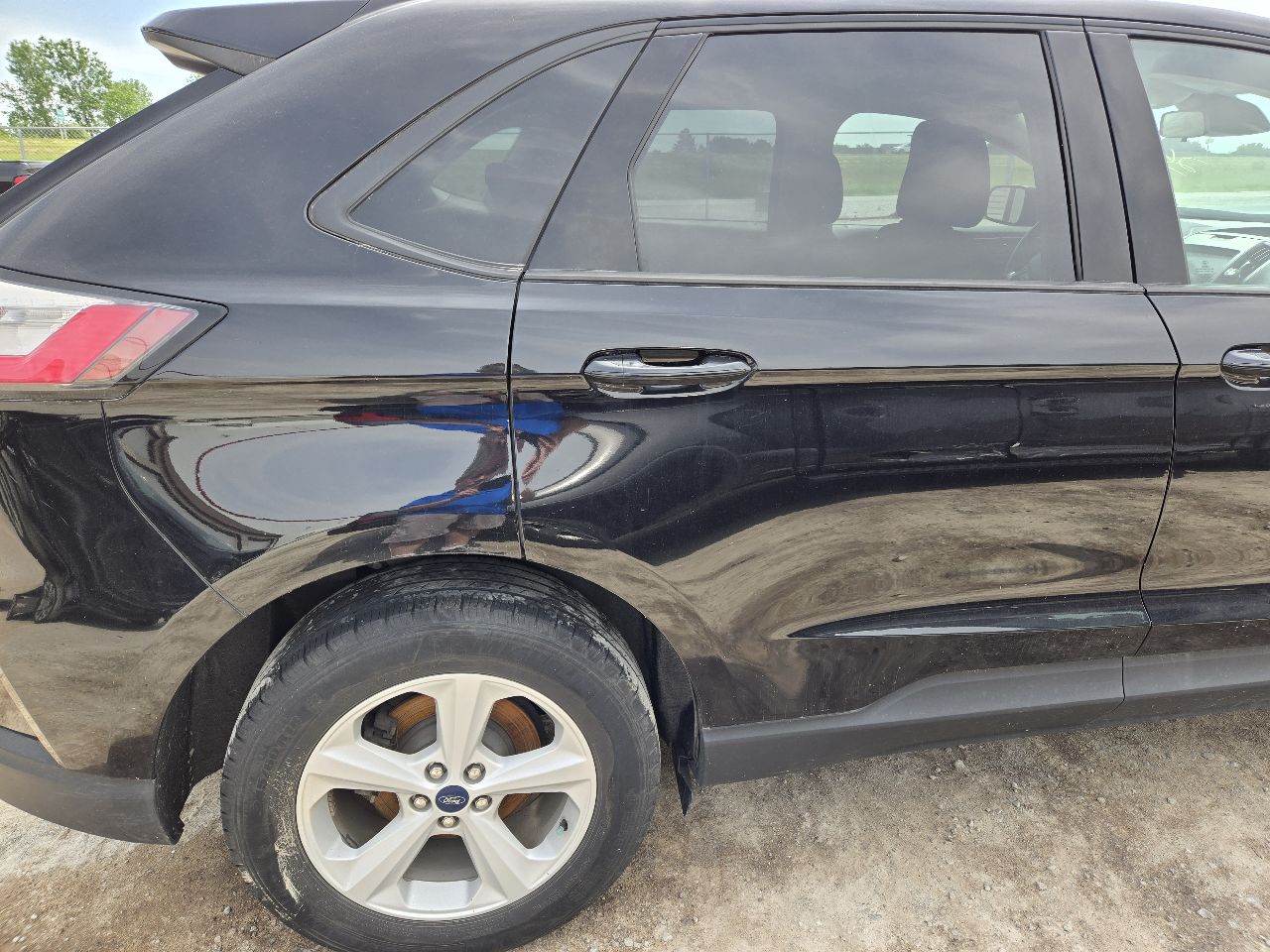 Vehicle/250565_06.jpg