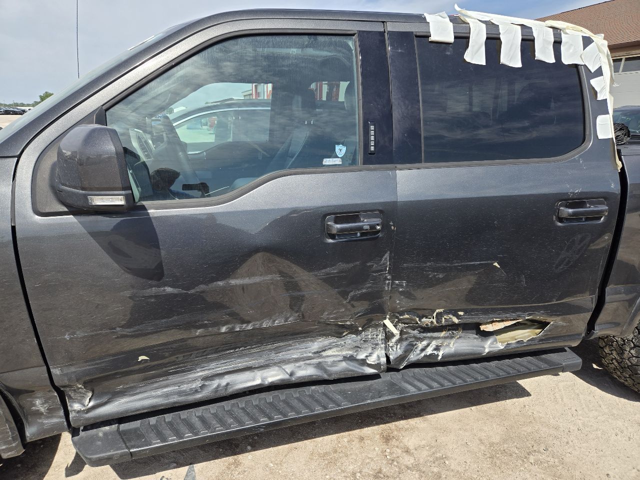 Vehicle/250571_02.jpg