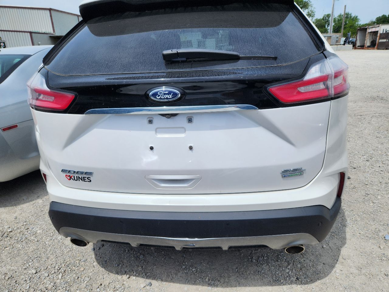 Vehicle/250577_11.jpg