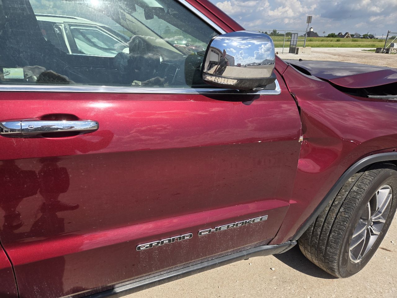 Vehicle/250593_09.jpg
