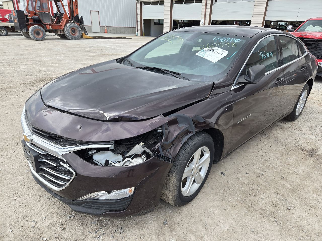 https://f005.backblazeb2.com/file/img-partshotlines-com/Inventory/EX441/Vehicle/250597_01.jpg