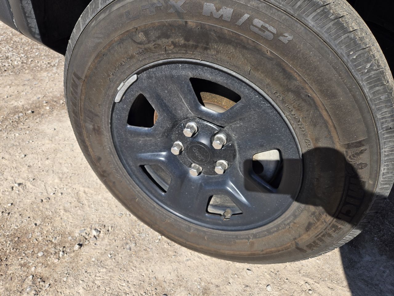 https://f005.backblazeb2.com/file/img-partshotlines-com/Inventory/EX441/Vehicle/250599_12.jpg