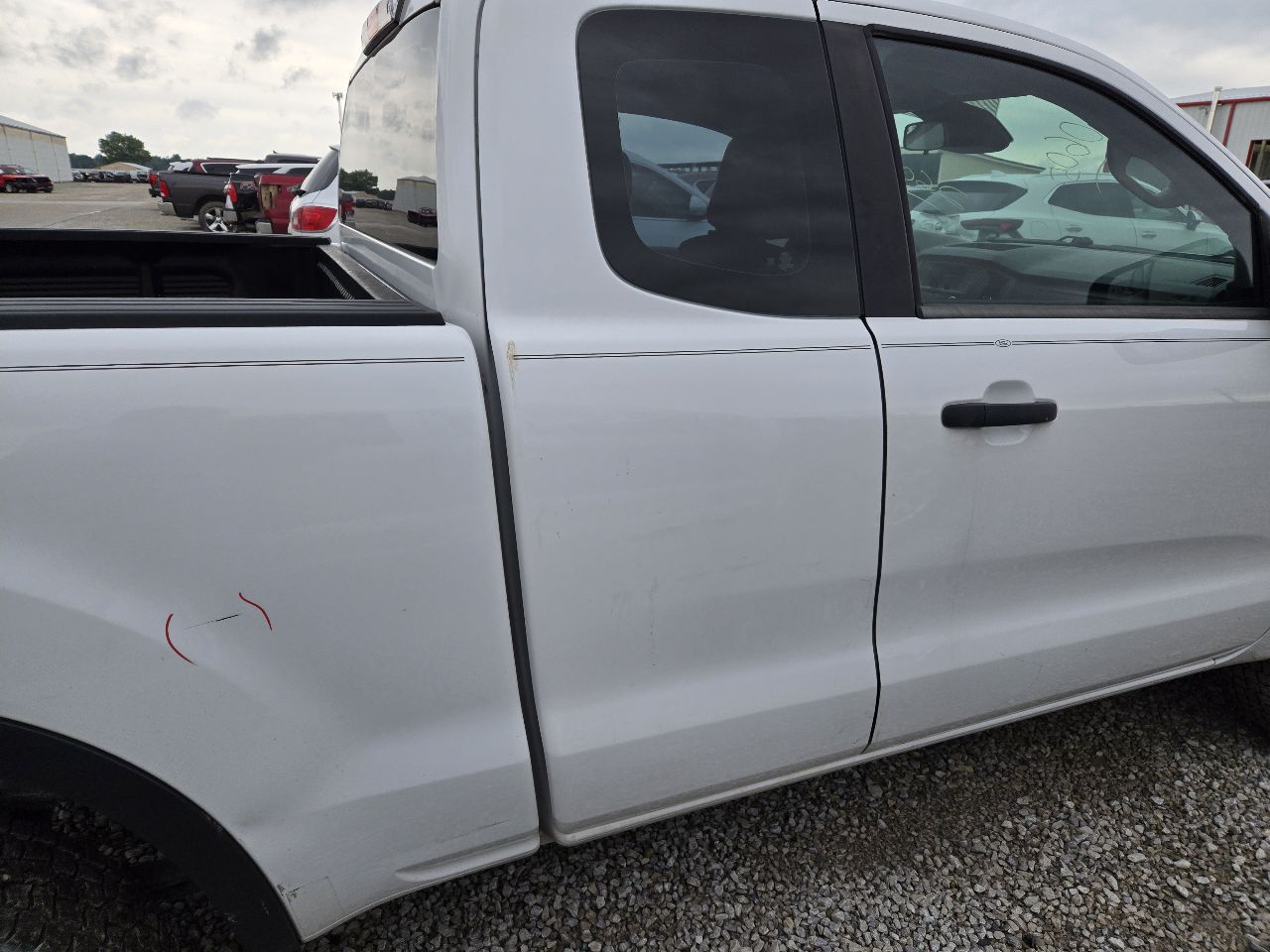 https://f005.backblazeb2.com/file/img-partshotlines-com/Inventory/EX441/Vehicle/250617_09.jpg