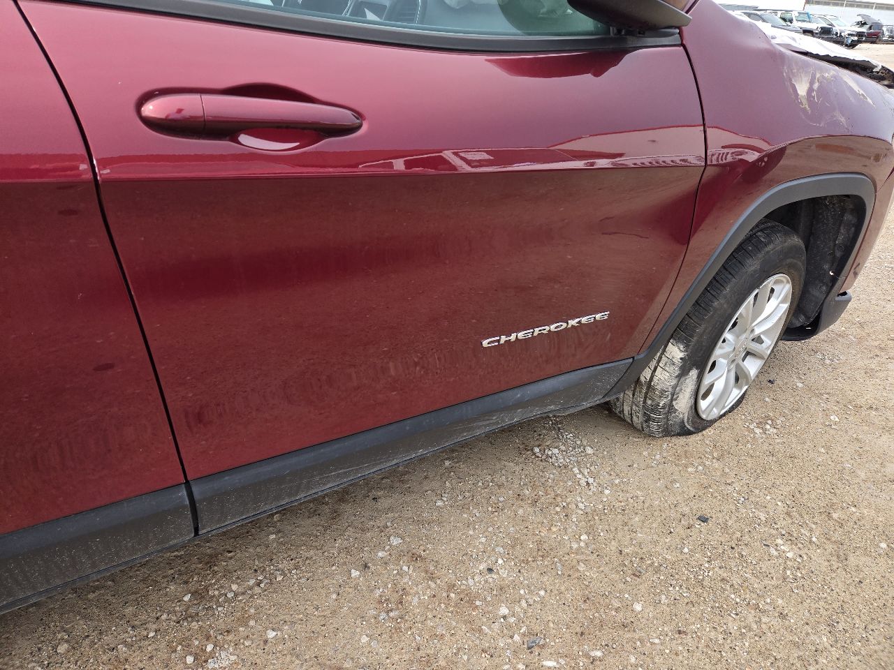 Vehicle/250671_09.jpg