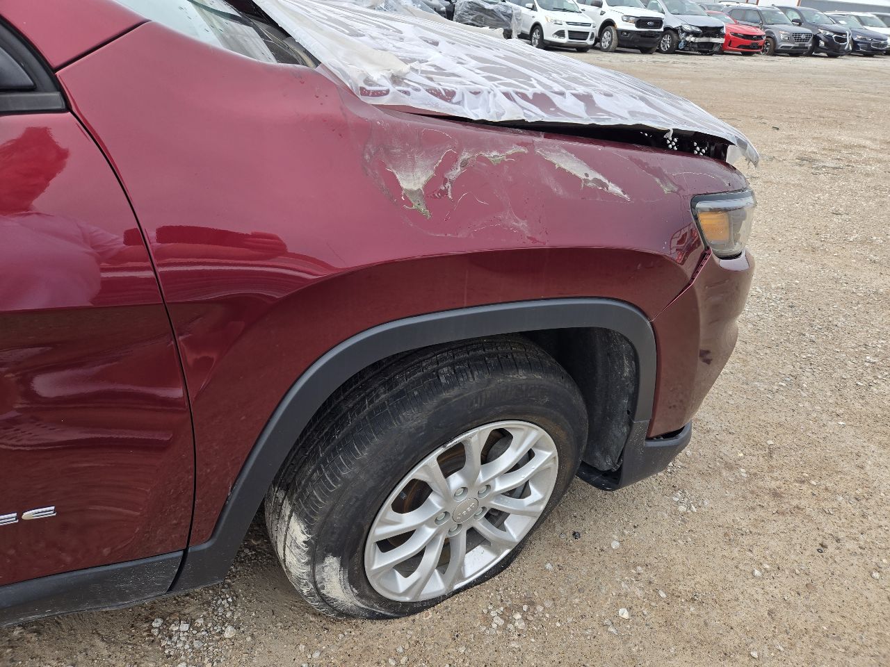 Vehicle/250671_10.jpg