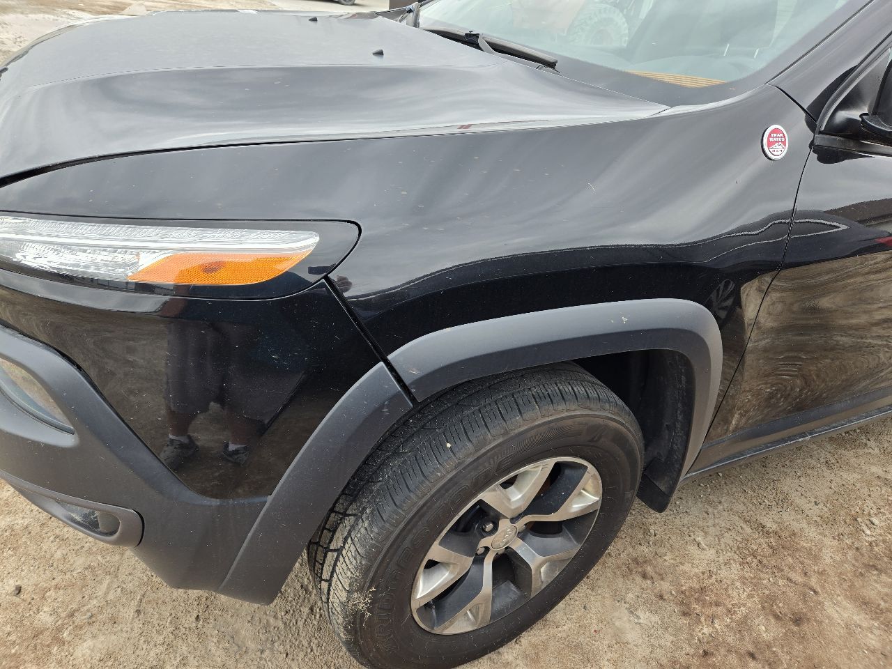 Vehicle/250688_02.jpg