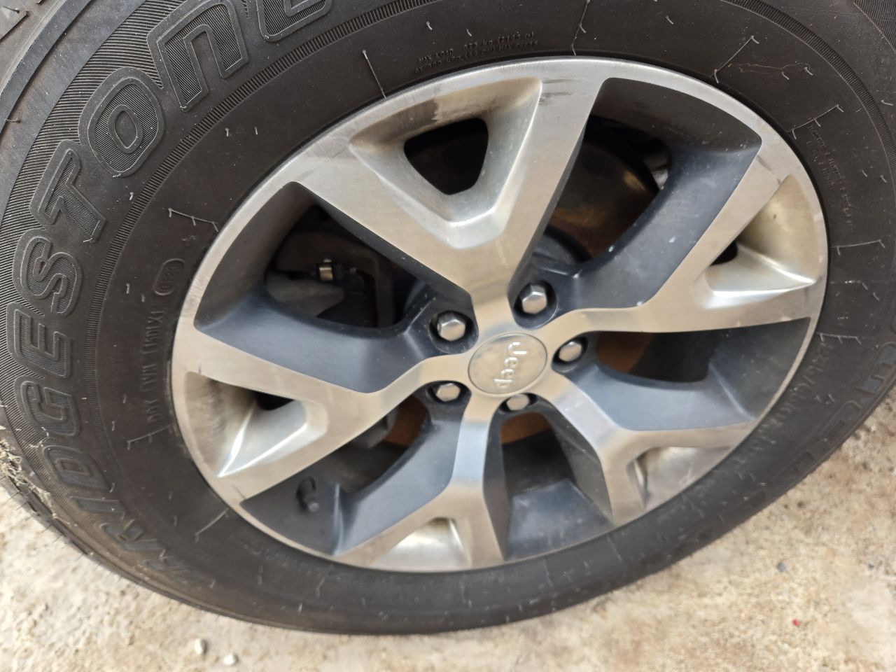 Vehicle/250688_11.jpg