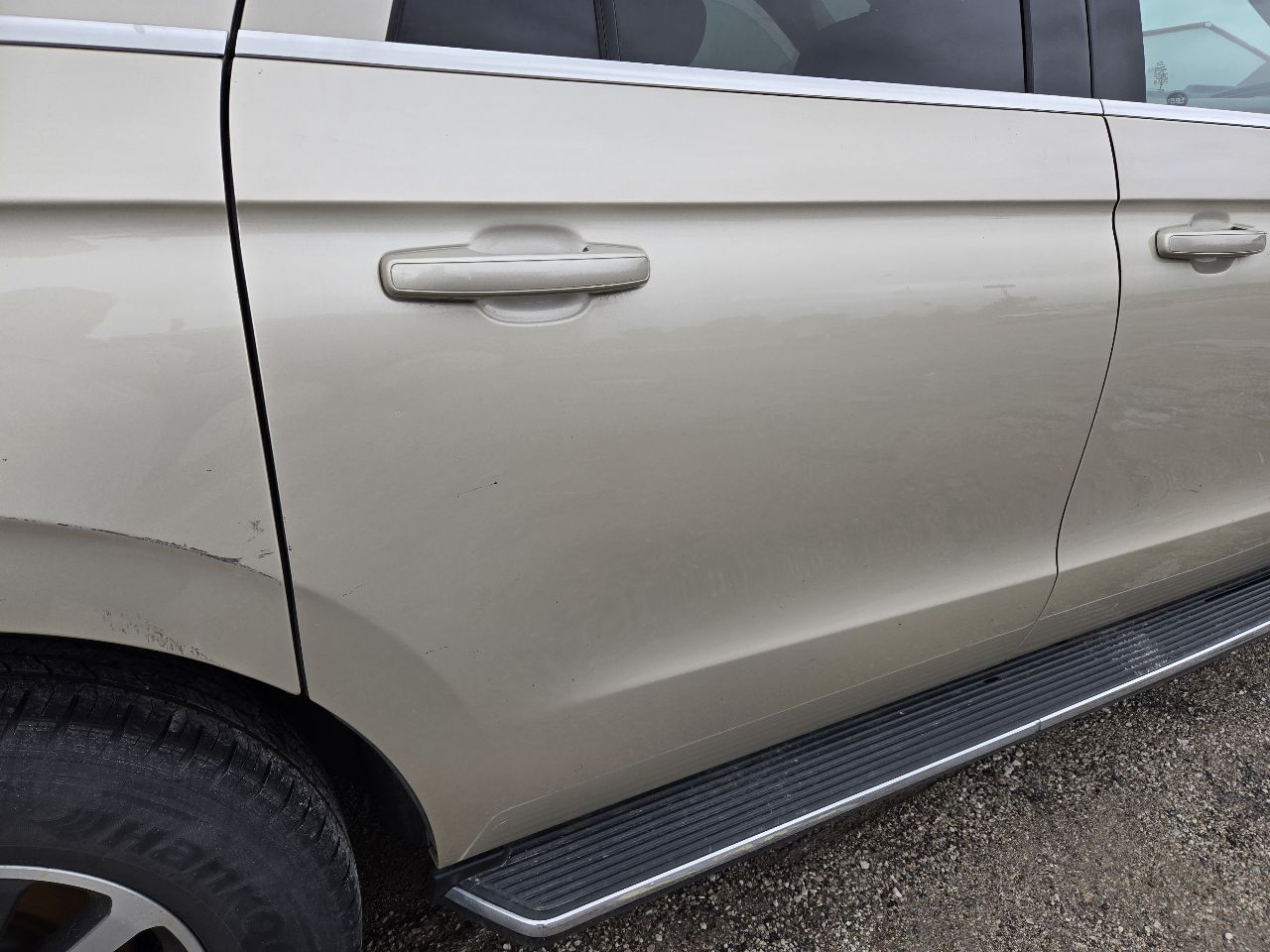 Vehicle/250689_07.jpg
