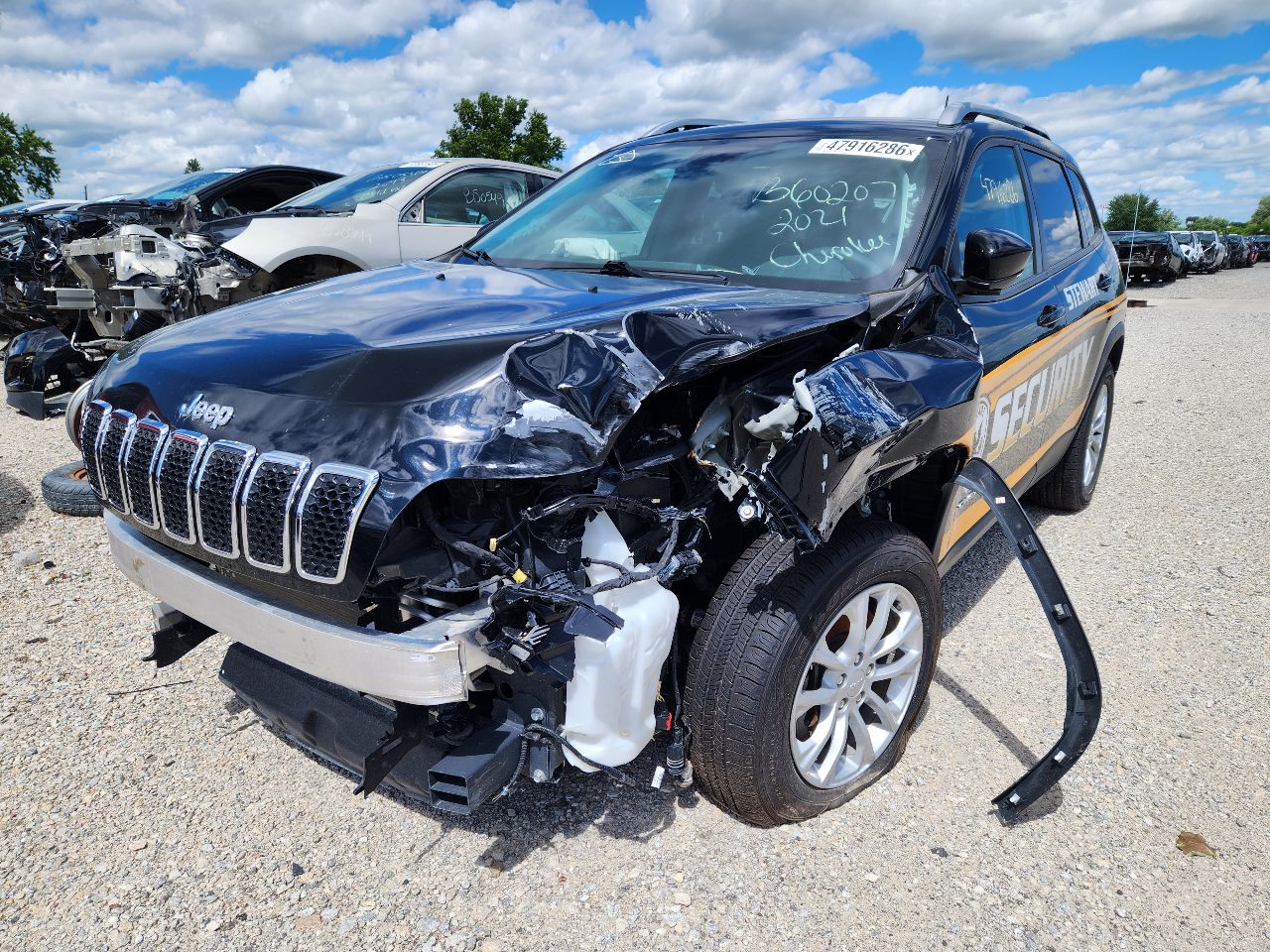 Vehicle/250696_01.jpg