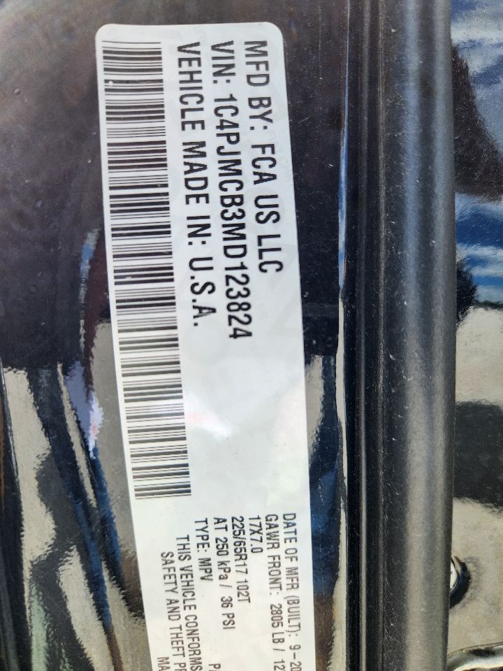 Vehicle/250696_05.jpg
