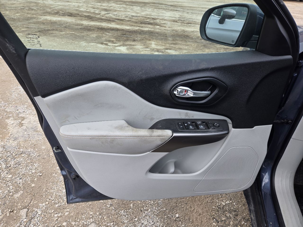 Vehicle/250701_12.jpg