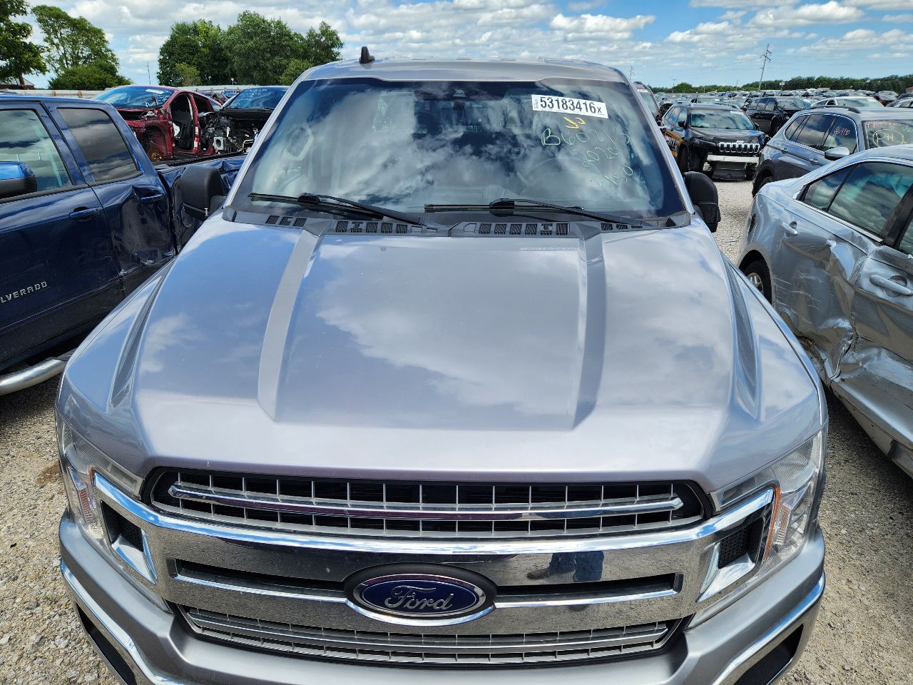 Vehicle/250732_07.jpg