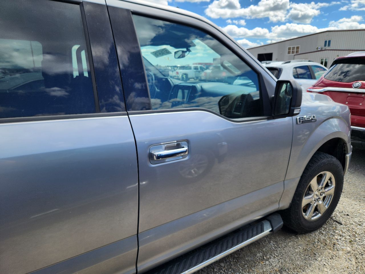 Vehicle/250732_12.jpg