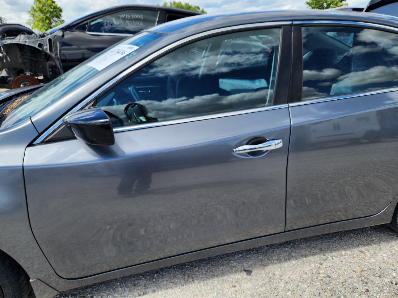 Vehicle/250734_07.jpg