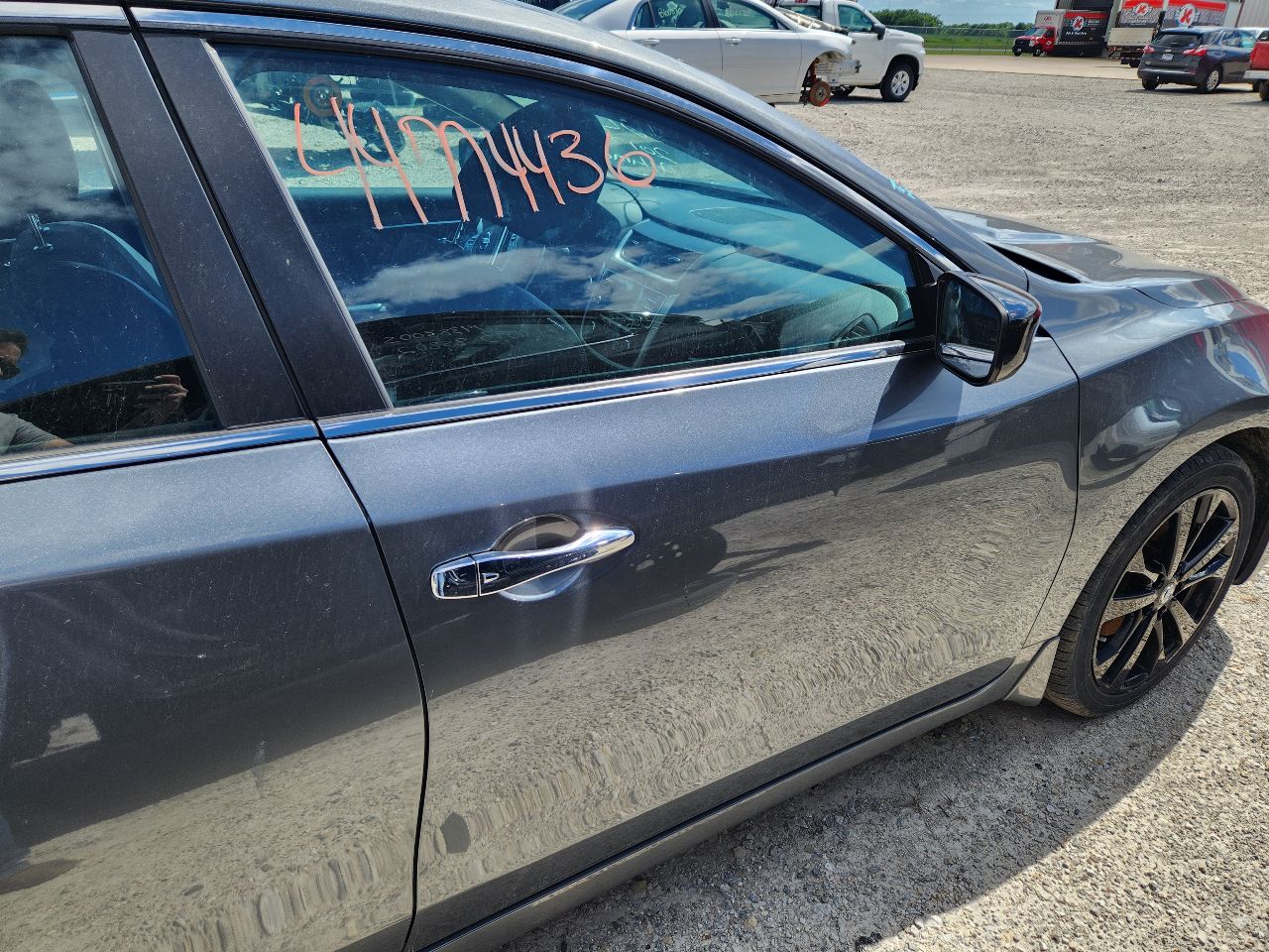 Vehicle/250734_10.jpg
