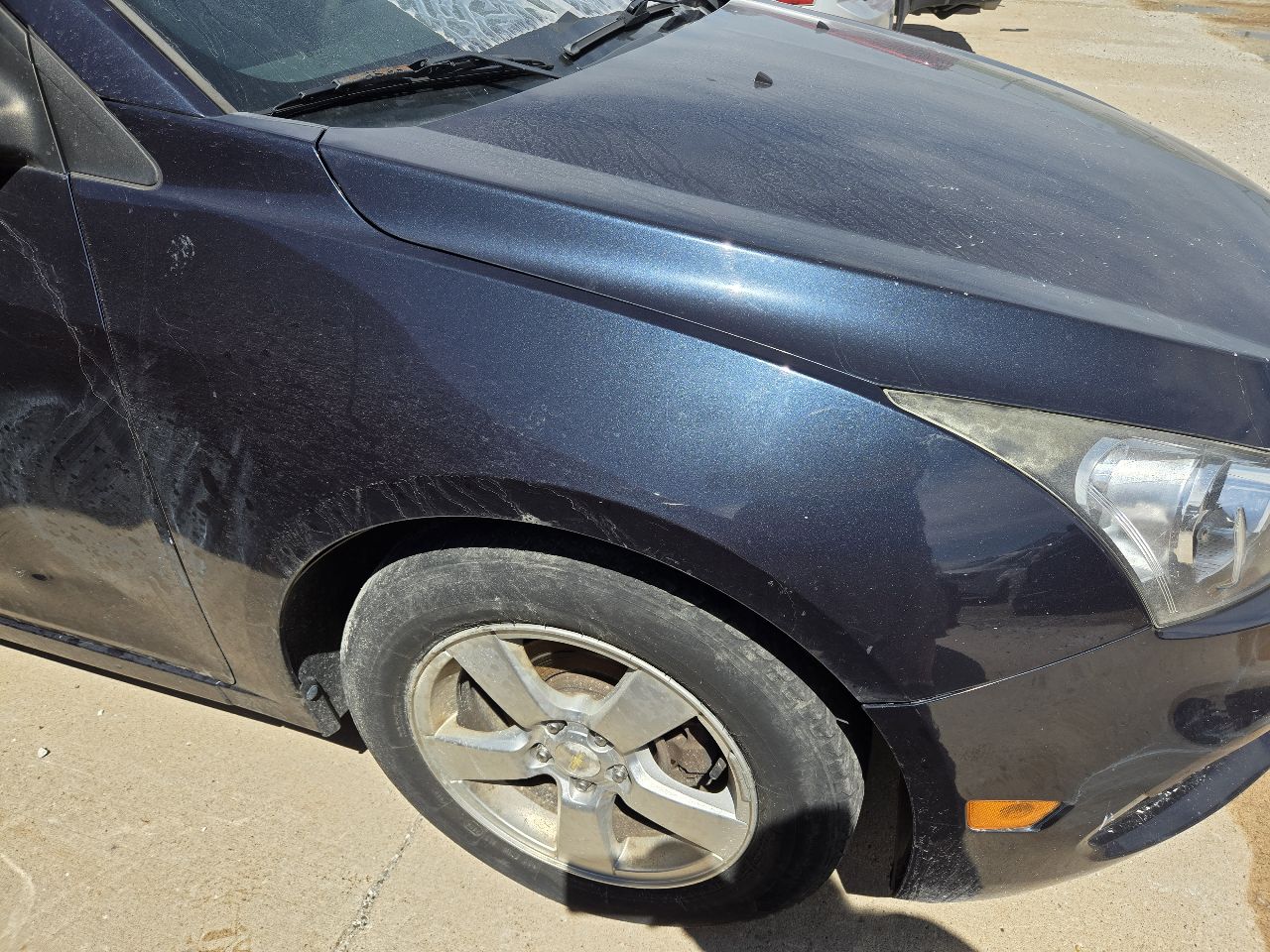 Vehicle/250745_12.jpg