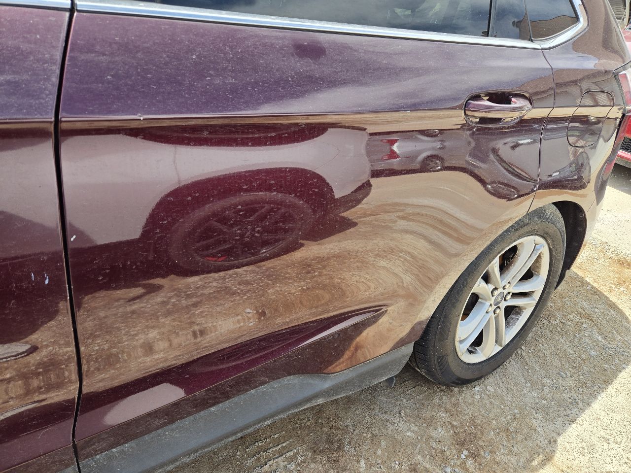 Vehicle/250746_05.jpg