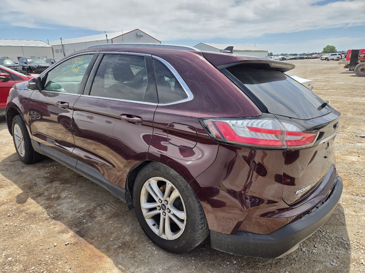 Vehicle/250746_06.jpg