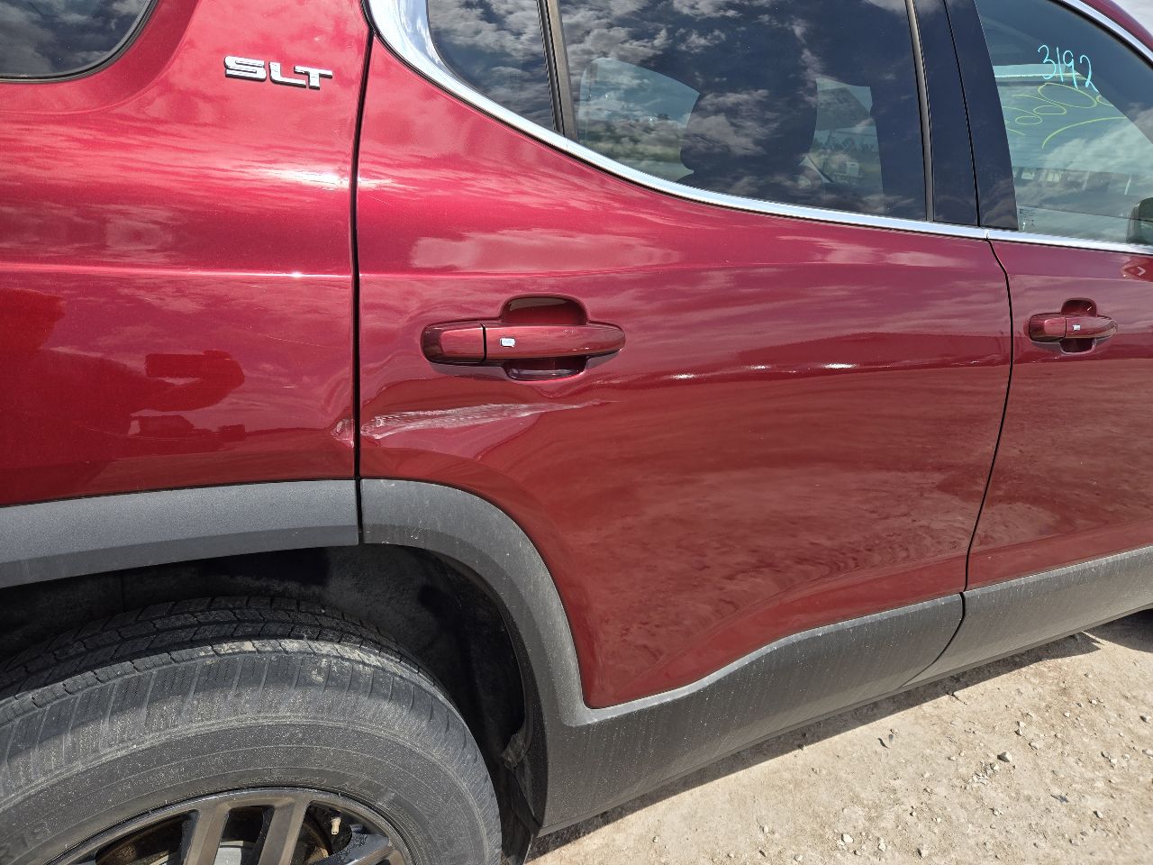 Vehicle/250756_09.jpg