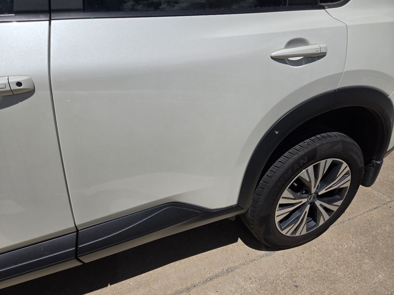 Vehicle/250758_04.jpg