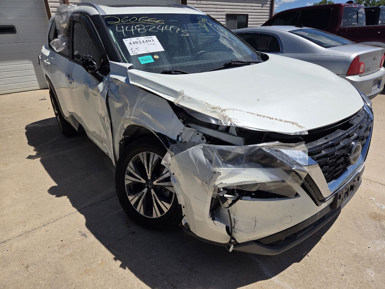 Vehicle/250758_11.jpg