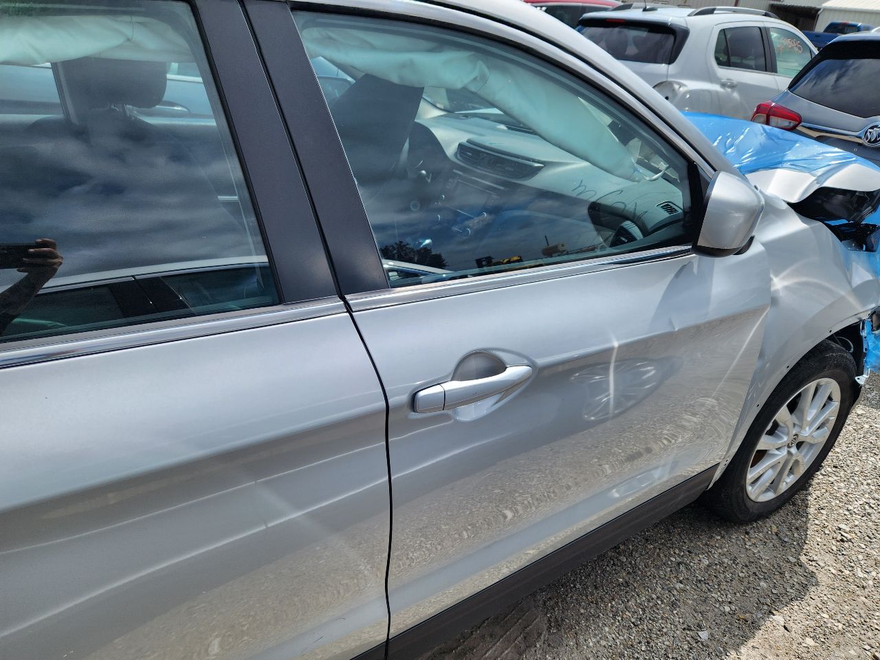 https://f005.backblazeb2.com/file/img-partshotlines-com/Inventory/EX441/Vehicle/250762_12.jpg
