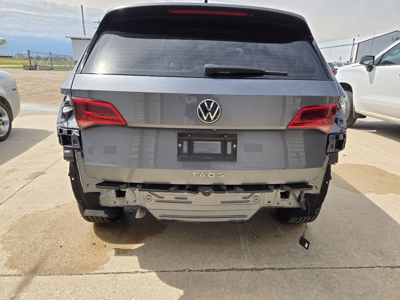 Vehicle/250779_07.jpg