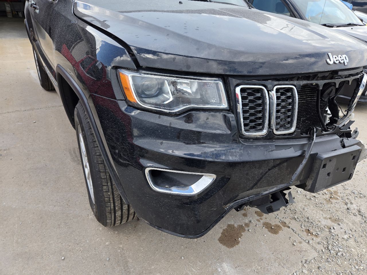 https://f005.backblazeb2.com/file/img-partshotlines-com/Inventory/EX441/Vehicle/250799_12.jpg
