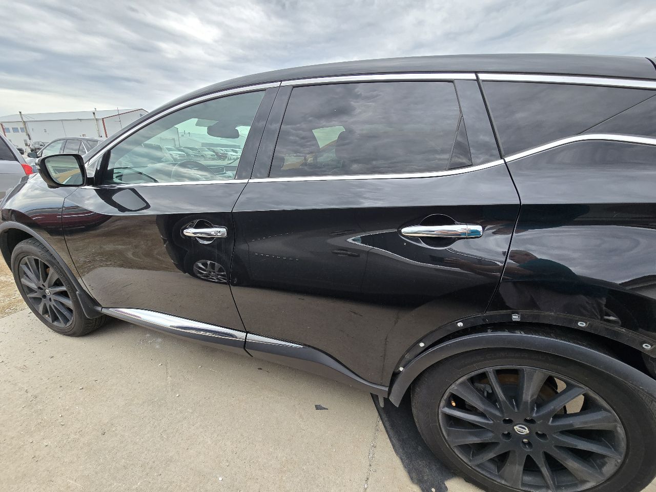 https://f005.backblazeb2.com/file/img-partshotlines-com/Inventory/EX441/Vehicle/250800_05.jpg