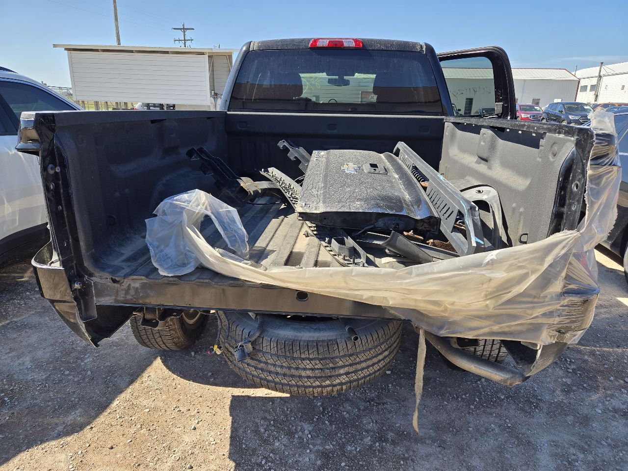 Vehicle/250836_08.jpg
