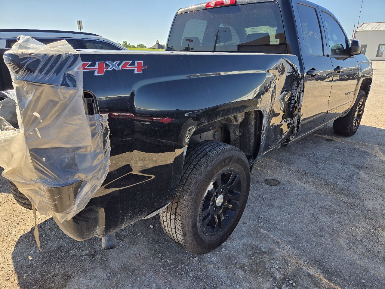 Vehicle/250836_10.jpg