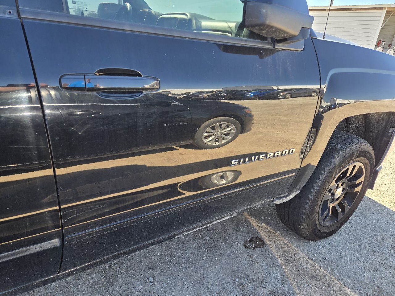 Vehicle/250836_12.jpg