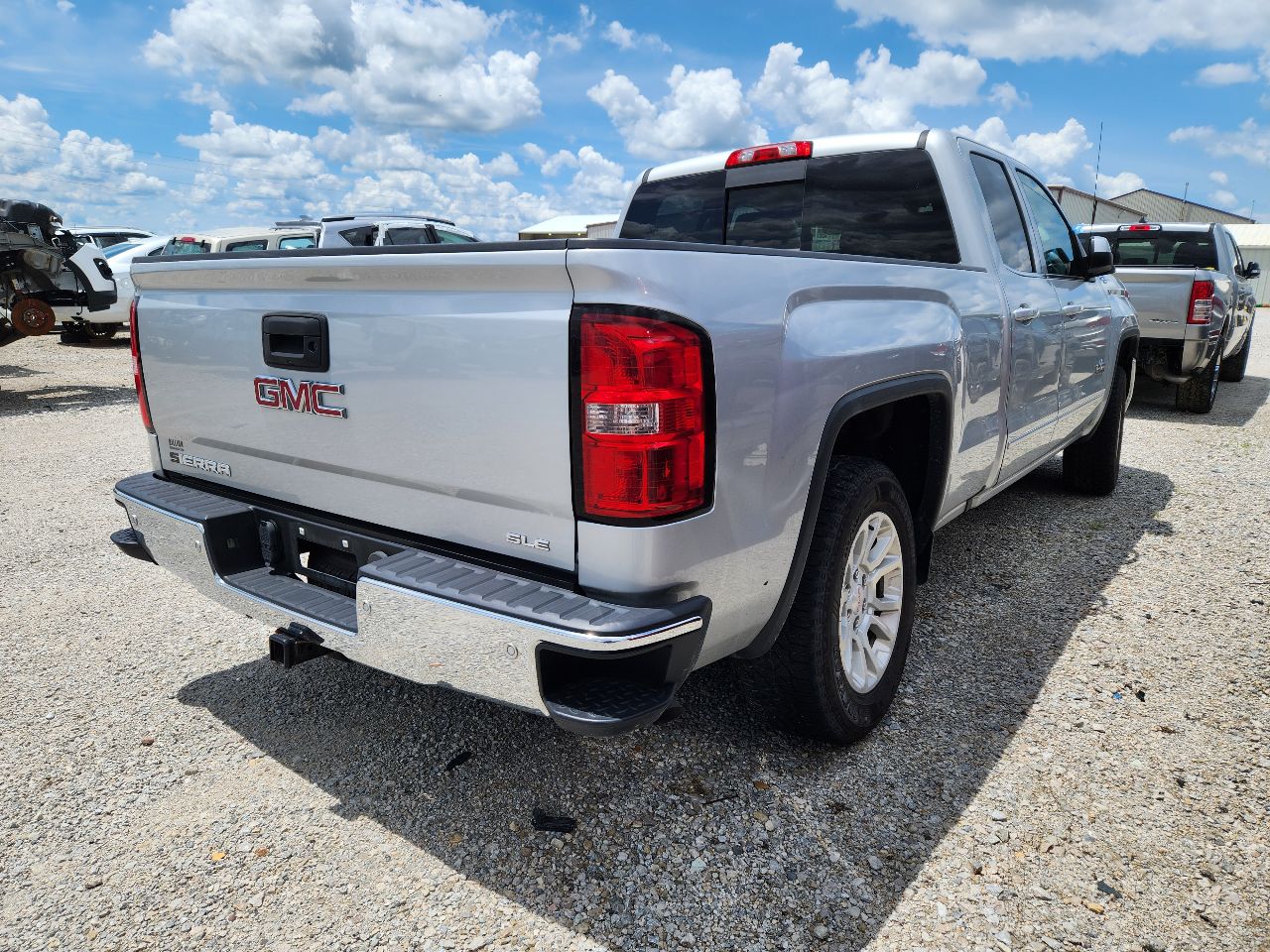 Vehicle/250847_03.jpg