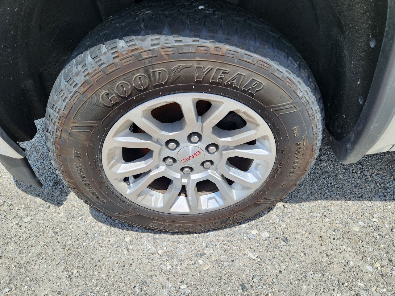 Vehicle/250847_07.jpg