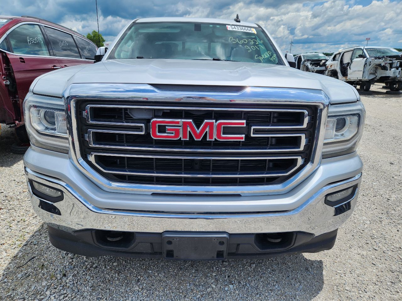 Vehicle/250847_09.jpg