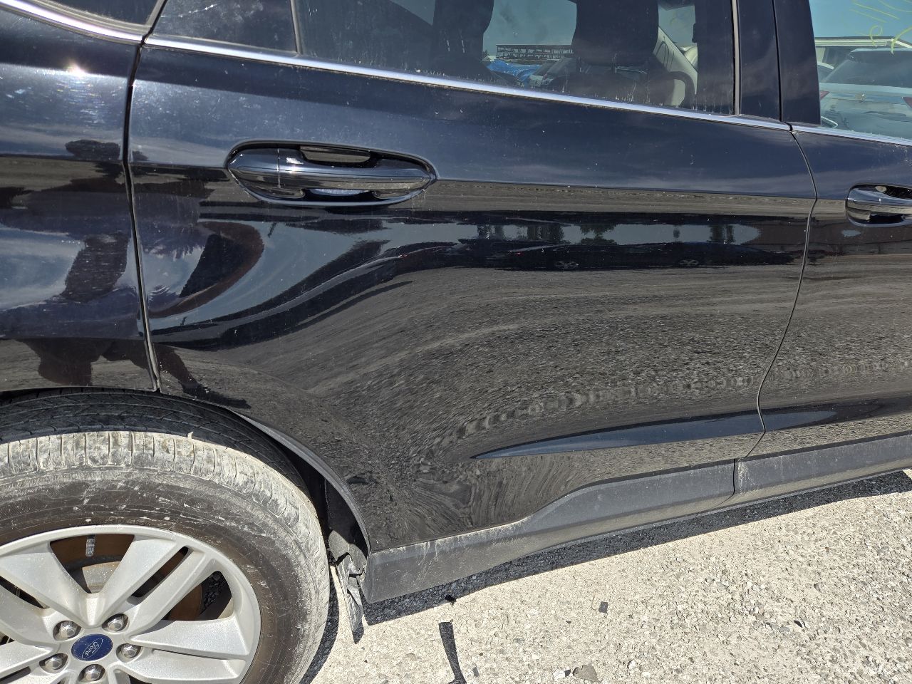 https://f005.backblazeb2.com/file/img-partshotlines-com/Inventory/EX441/Vehicle/250892_08.jpg