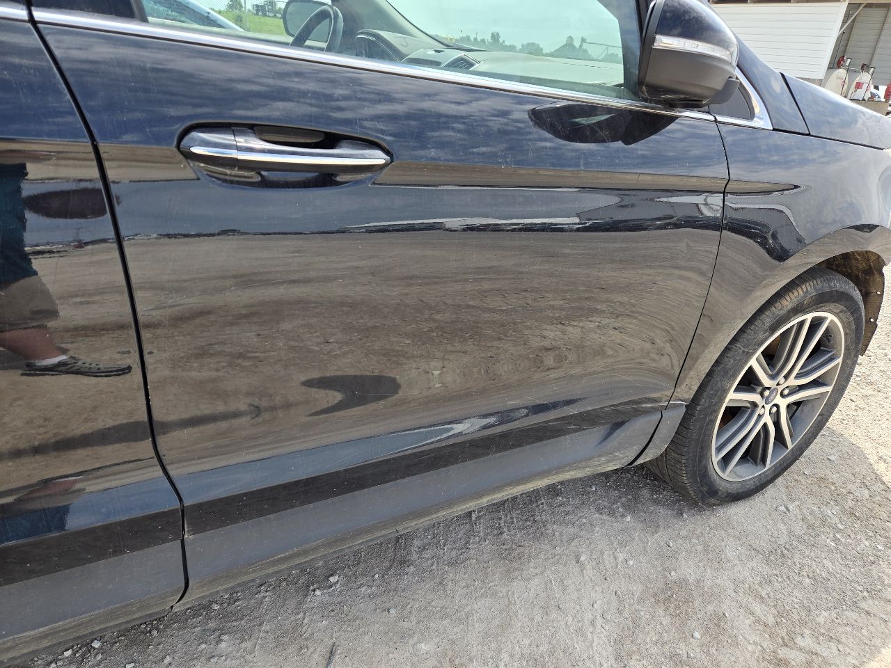 https://f005.backblazeb2.com/file/img-partshotlines-com/Inventory/EX441/Vehicle/250921_08.jpg